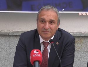 CHP’li Suat Özçağdaş: “18 eğitim programı değiştirildi, aynı çizgide oldukları konu Cumhuriyet karşıtlığı”
