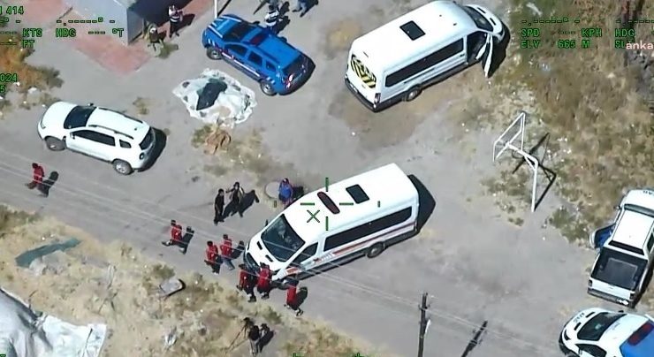 Narin’in evinin yakınındaki kayalıklarda kan lekeleri bulundu