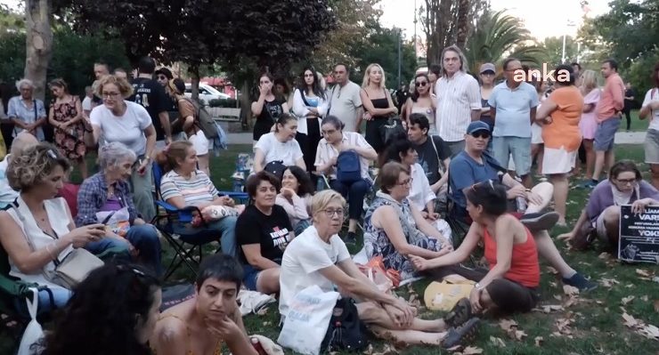 Hayvan hakları savunucuları, Kadıköy’de forum düzenledi