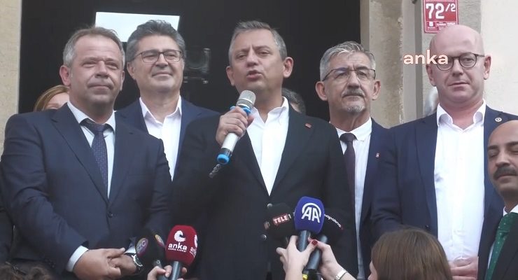 Özgür Özel: CHP’de bir tartışma yok, Belediye başkanlarımızla etle tırnak gibiyiz
