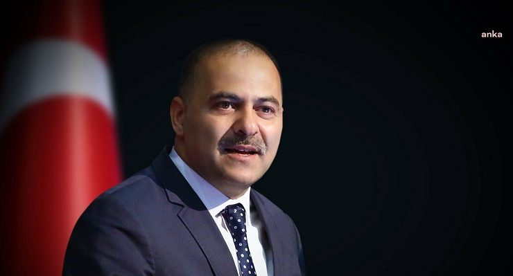 Ulaştırma ve Altyapı Bakan Yardımcısı Ömer Fatih Sayan’dan Instagram’a erişim engeli açıklaması