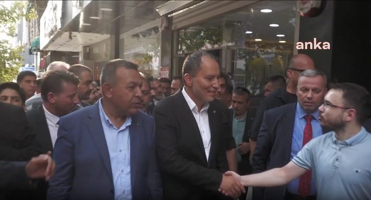 Fatih Erbakan Manisa’dan ‘seçim’ sözleriyle seslendi: “Halkımız artık değişim istiyor”
