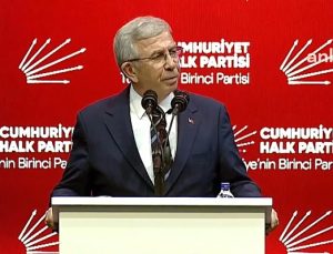 CHP 20’nci Olağanüstü Kurultayı… Mansur Yavaş kürsüde sitem etti.