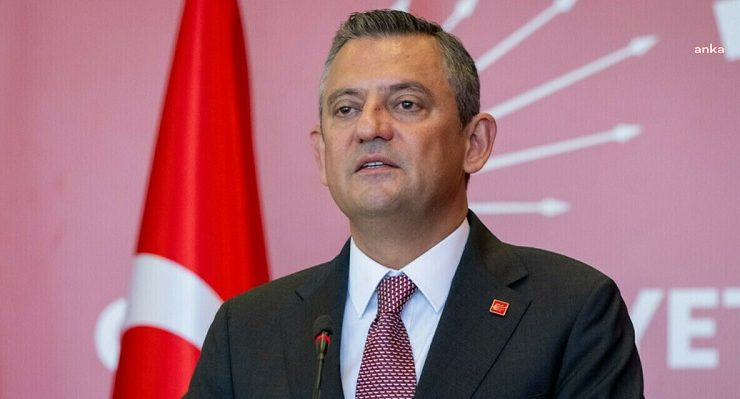 Özgür Özel: Mustafa Kemal Atatürk’e sahip çıkan teğmenlerin siyasi hesaplara alet edilmesini kınıyorum