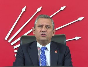 CHP, TBMM kapalı grup toplantısı Özgür Özel Başkanlığında başladı