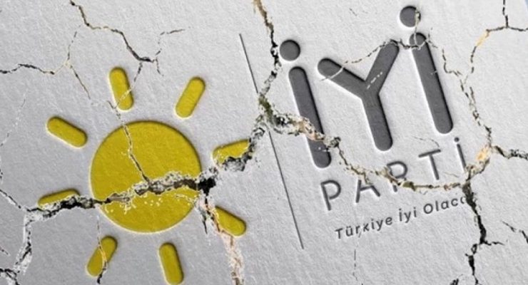 İYİ Parti’de İstifalar Arttı: Parti Kapatılıyor mu?