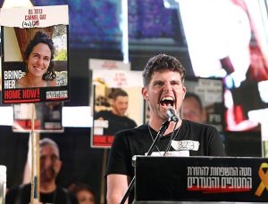 İsrail, Gazze’deki altı rehinenin cesedine ulaşıldığını açıklarken, rehine aileleri İsrail hükümetine öfkeli