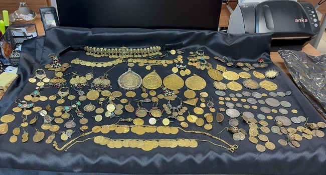 İstanbul’da tarihi eser operasyonu: Çok sayıda sikke ele geçirildi