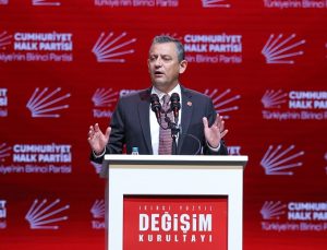 Özgür Özel: CHP, Ekrem İmamoğlu’nun yanındadır