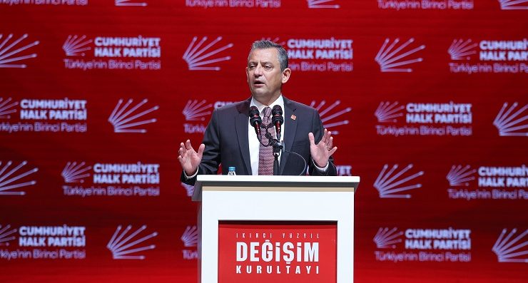 Özgür Özel: CHP, Ekrem İmamoğlu’nun yanındadır