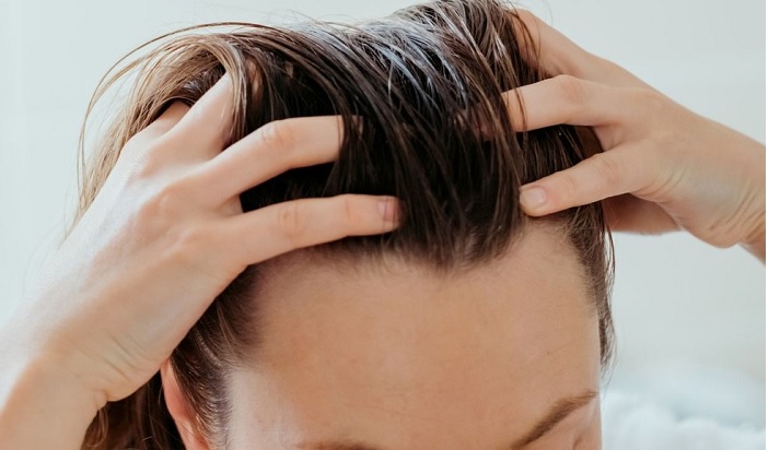 Saç Nezlesi Nedir ve Belirtileri Nelerdir? Saç Nezlesine Ne İyi Gelir?