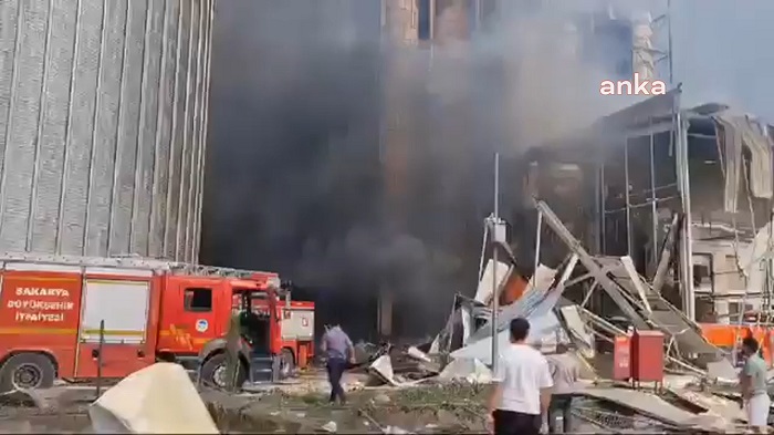 Sakarya’da makarna fabrikasında patlama..