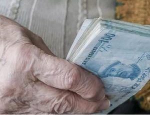 Emeklilere 5000 TL ikramiye! Bu yıl 29 Ekim ikramiyesi yatacak mı?