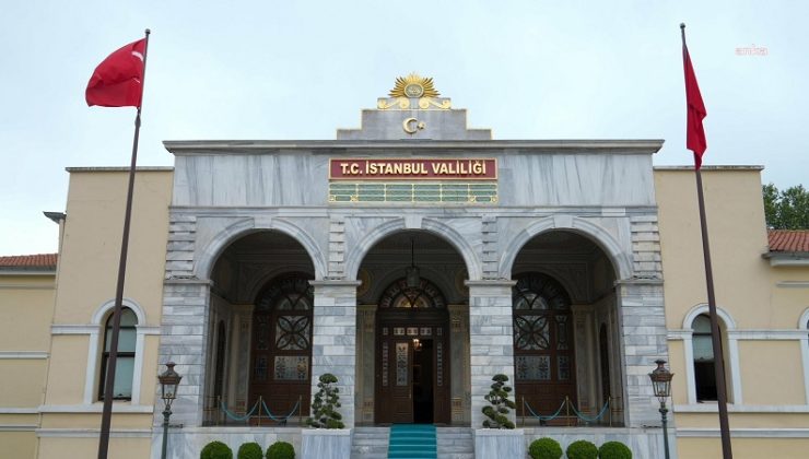 İstanbul Valiliği duyurdu: Okul saatlerine ilk gün düzenlemesi