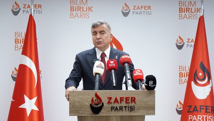 Azmi Karamahmutoğlu, “Türk Milliyetçiliğinin temsiliyeti tek başına Devlet Bahçeli MHP’sinde değildir.”