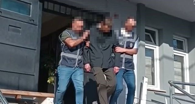 Başakşehir’de Önüne Geleni Bıçakladı: Saldırgan Gözaltına Alındı