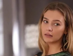 Gönlünü yine bir futbolcuya kaptırdı!.