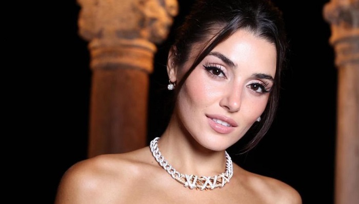 Hande Erçel’den Yeni Proje