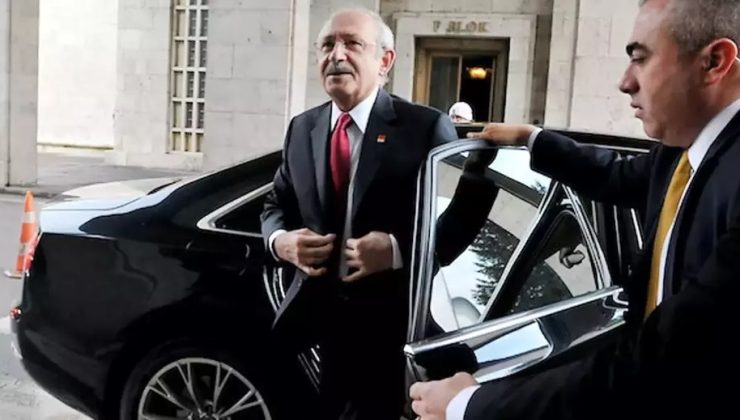 Kemal Kılıçdaroğlu 356 gündür kullandığı 2 makam aracını CHP’ye iade etti