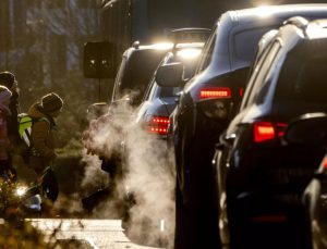 Benzinli ve dizel araç satışı yasaklanıyor