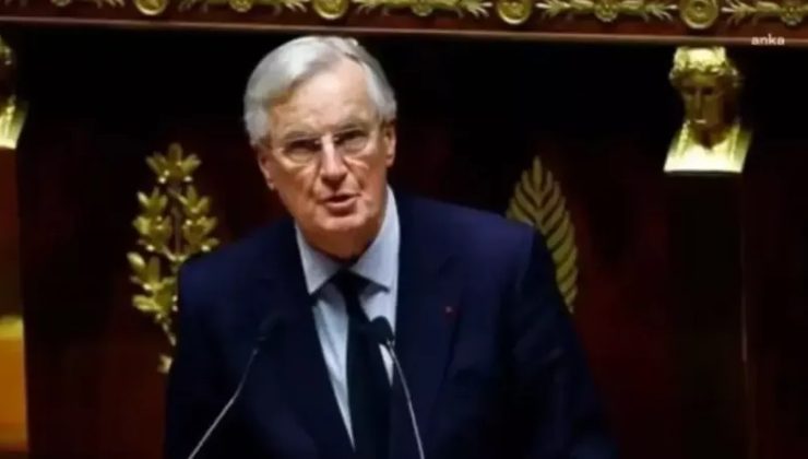 Fransa’da güvenoyu alamayan hükümet düştü