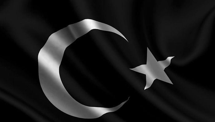 Isparta’da askeri helikopter düştü