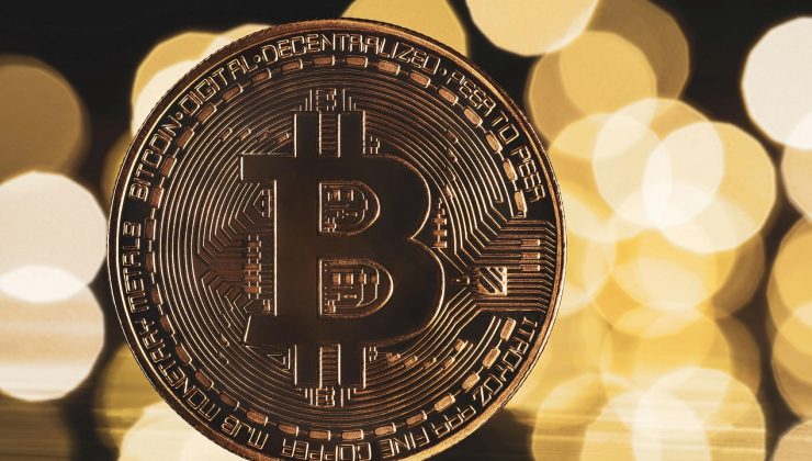 Bitcoin Uçuşa Geçti! Yatırımcılar Gözünü Zirveye Dikti
