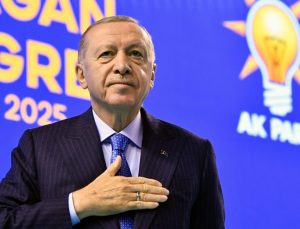 Erdoğan: “Üç beş oy uğruna yalan söyleyen müfterileri unutmadık, unutmayacağız”