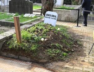 Genco Erkal’ın kızından ‘mezar’ isyanı