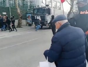 İmamoğlu’na destek için Çağlayan Adliyesi’ne gelen vatandaşlara polis müdahale etti