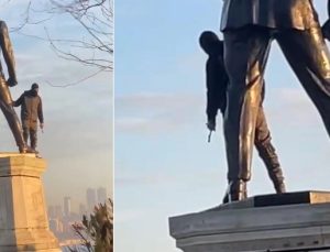 Sarayburnu’nda Atatürk heykeline zarar veren şüpheli gözaltına alındı