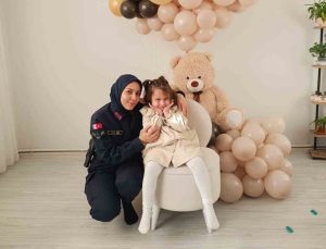 Şehit Kızı Asya’ya Jandarma’dan Duygulandıran Sürpriz