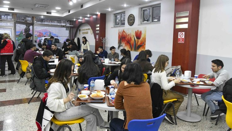 Ankara Büyükşehir Belediyesi’nden Üniversite Öğrencilerine Ücretsiz Sıcak Yemek Desteği!