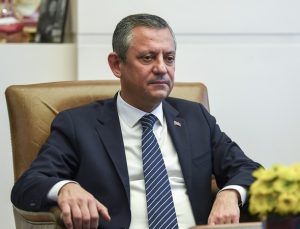 Özgür Özel, MHP Genel Başkanı Bahçeli ile Görüştü