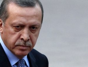 Eski AKP milletvekili Erdoğan’a seslendi: Sen aslında kendine darbe yaptın haberin yok!
