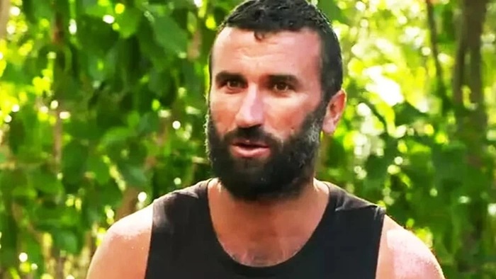 Survivor yarışmacısı Hikmet Tuğsuz Türkiye’ye döndüğü an tutuklanacak