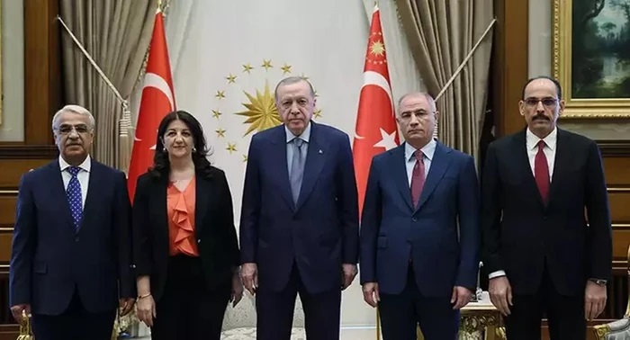 Cumhurbaşkanı Erdoğan, DEM Parti heyetini kabul etti