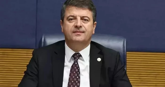 Adıyaman Belediye Başkanı Tutdere, göreve iade edildi