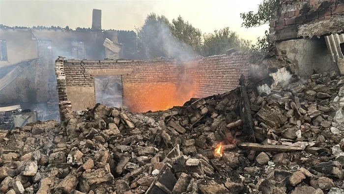 Çanakkale saatlerdir yanıyor: 4 kişi gözaltında