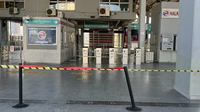 İZBAN seferleri, memurların iş bırakma eylemi nedeniyle iptal edildi